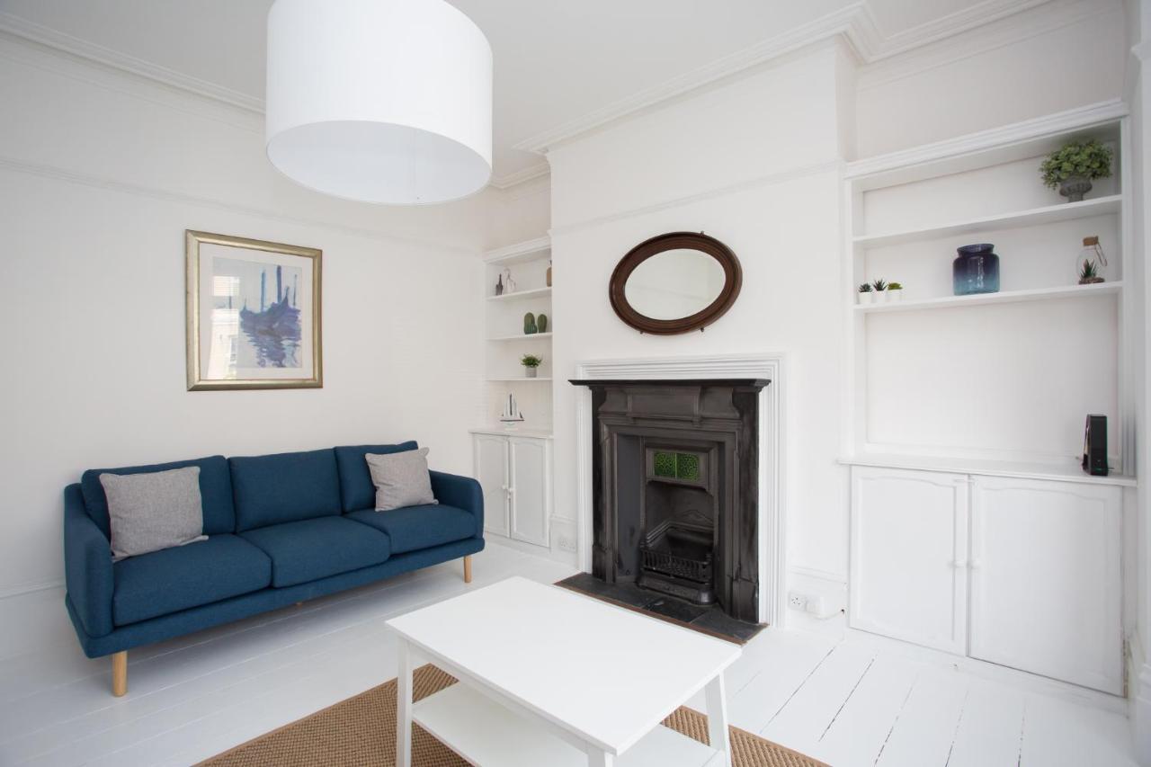 Elegant York House - On A Beach Road, Sleeps 12, With Sea Views Worthing Exteriér fotografie